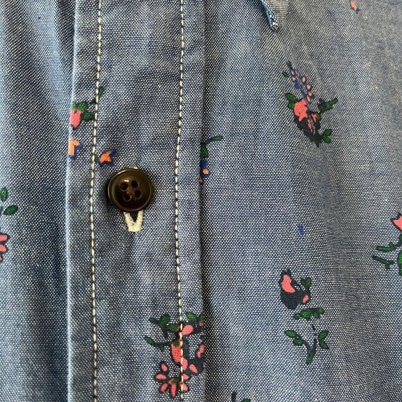 CPO Men's Blue  Floral Short Sleeve Button Down Shirt Size Medium - Picture 6 of 10
